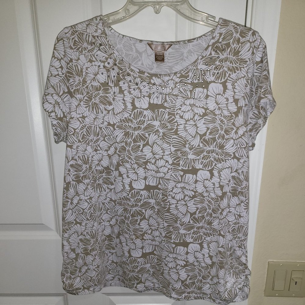 White Stag cottom beige and white top XL